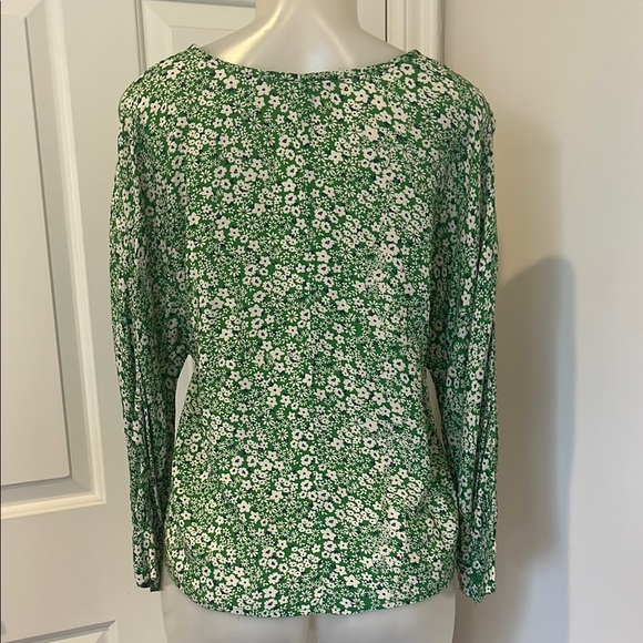 beach lunch lounge Blouse in Vibrant green Floral Print blouse size Small - Picture 8 of 11